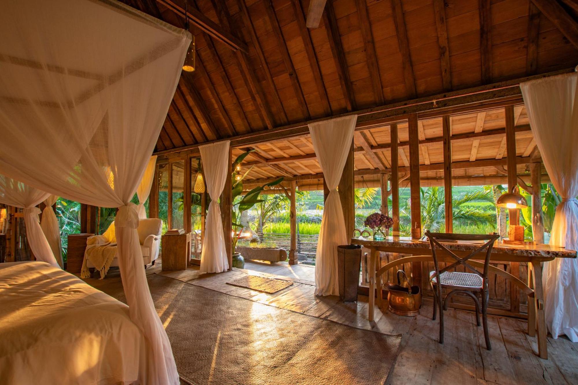 Stone House Hotel Ubud  Exterior photo