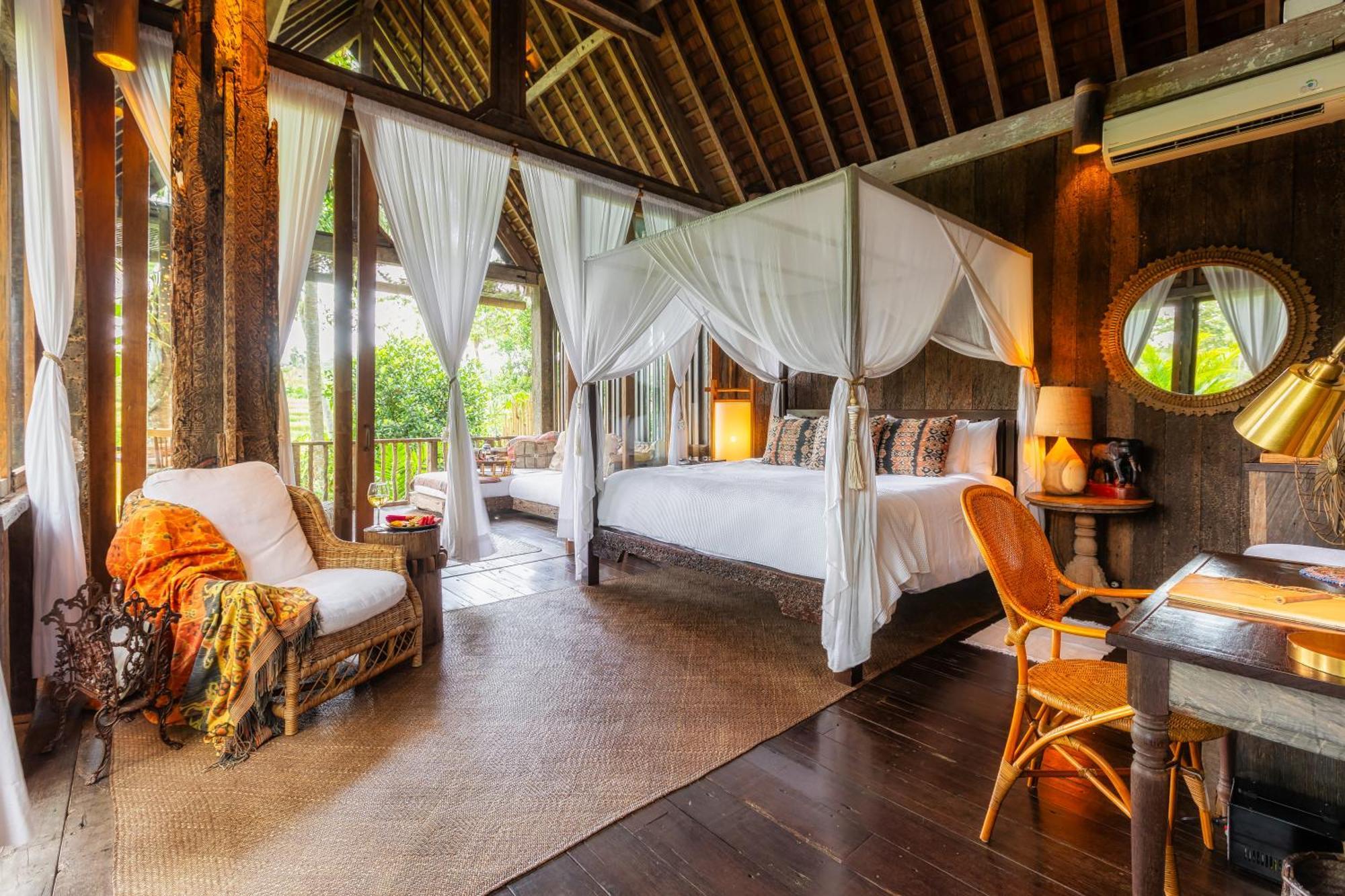 Stone House Hotel Ubud  Exterior photo
