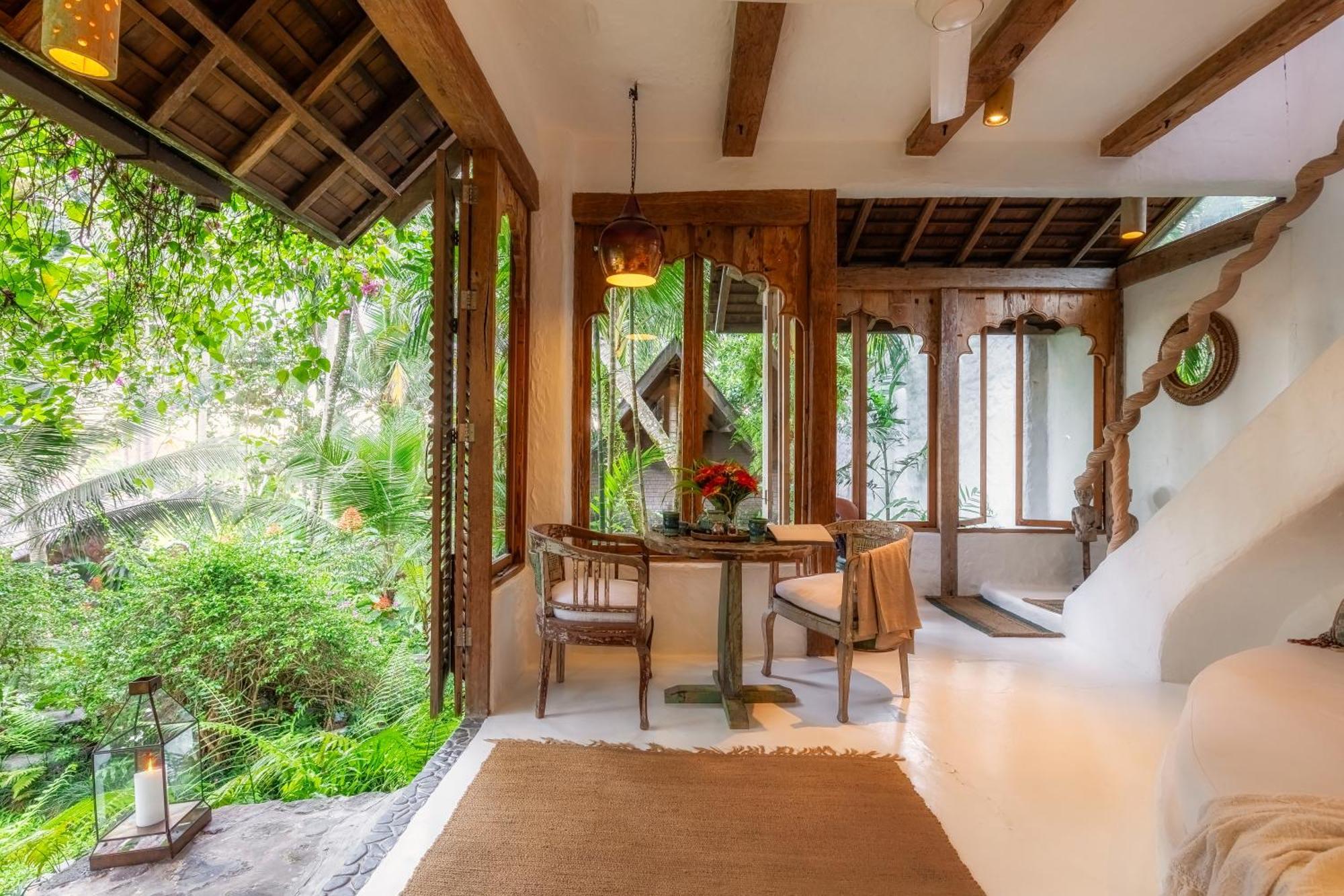 Stone House Hotel Ubud  Exterior photo
