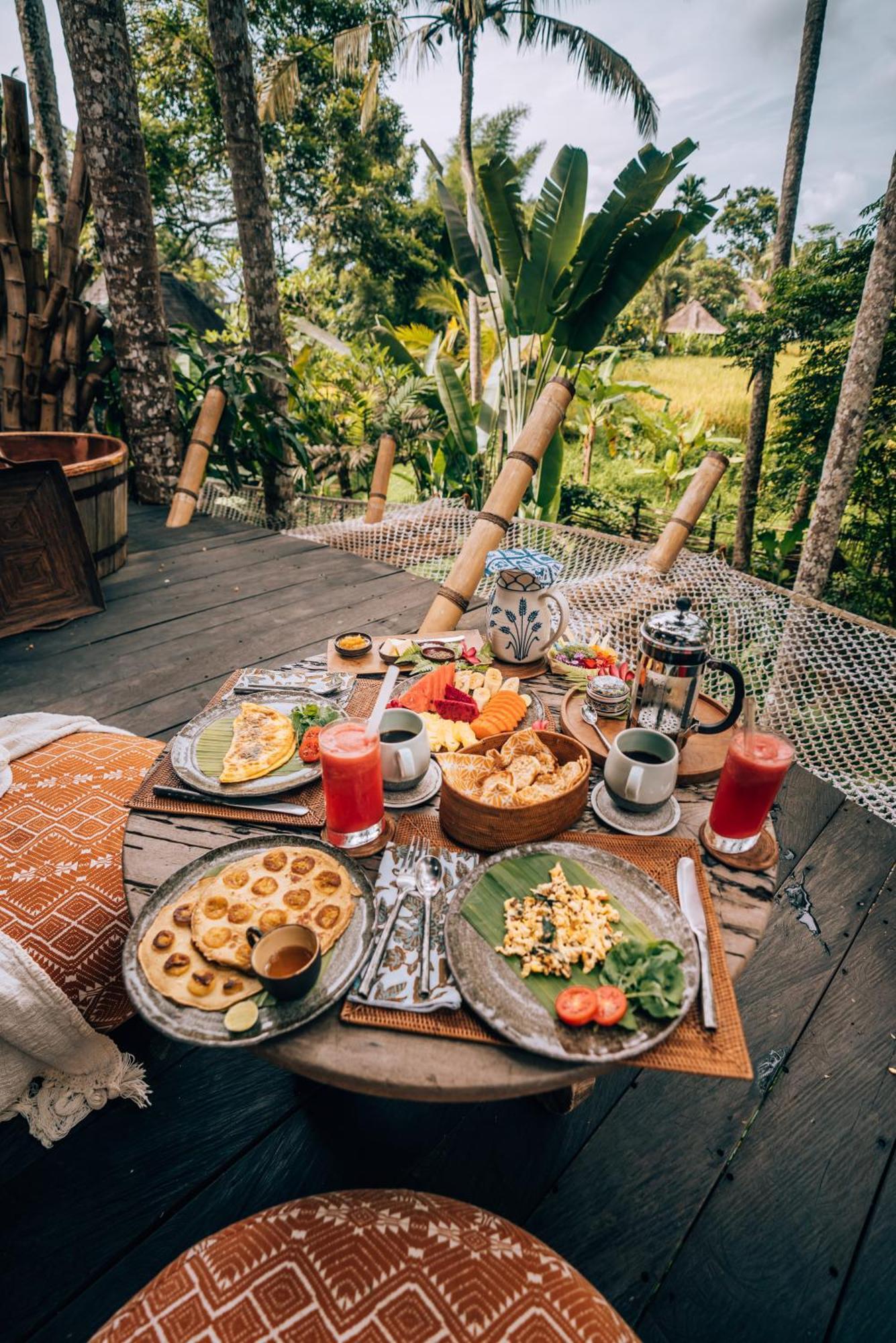 Stone House Hotel Ubud  Exterior photo
