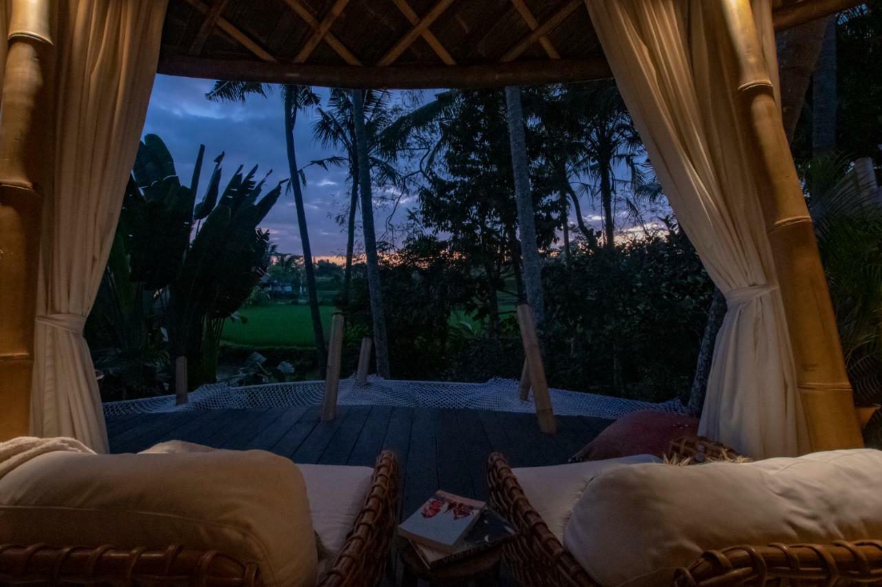 Stone House Hotel Ubud  Exterior photo
