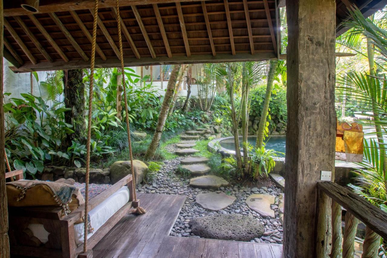 Stone House Hotel Ubud  Exterior photo